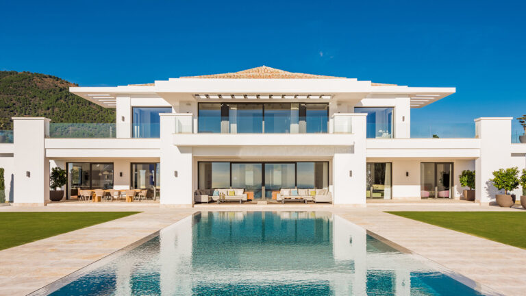 R112 09767 Villa 1920x1080 1
