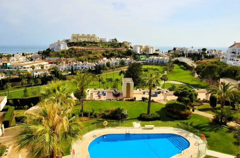 Riviera del Sol