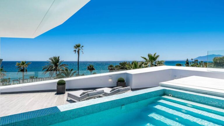los monteros sea views